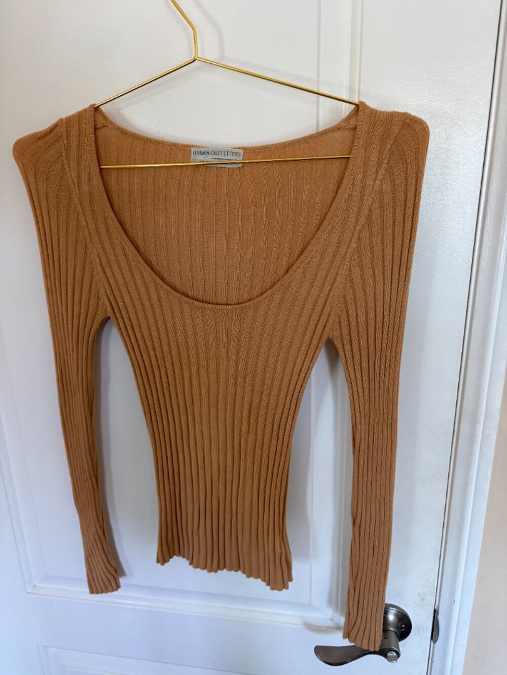 Urban Outfitters Light Weight Stetchy Orange Cream Sweater - SMALL
